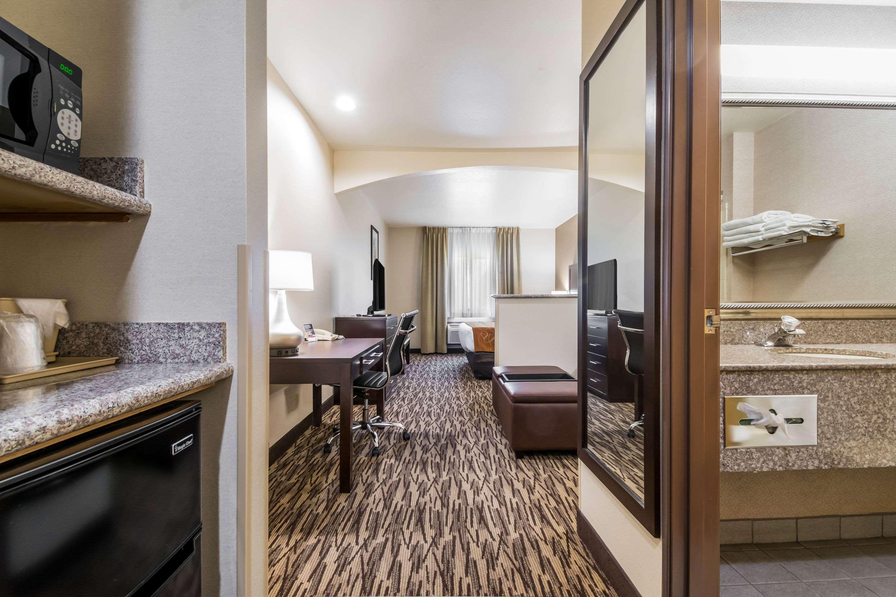 Comfort Suites Portland Airport מראה חיצוני תמונה