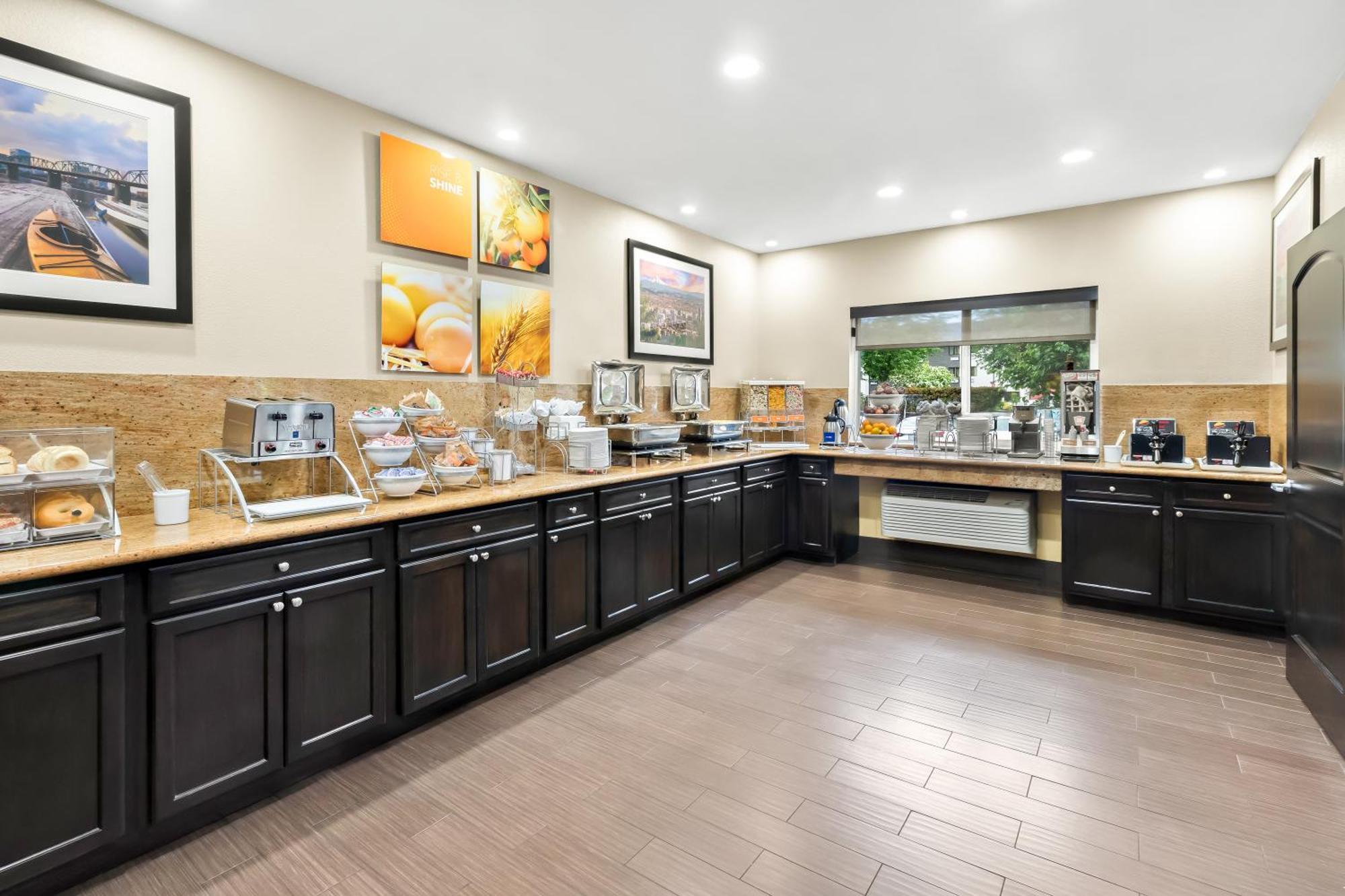 Comfort Suites Portland Airport מראה חיצוני תמונה