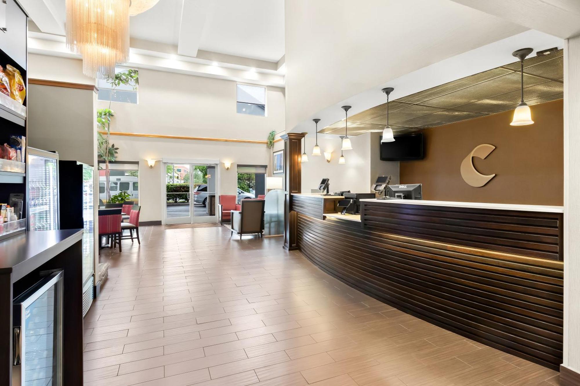 Comfort Suites Portland Airport מראה חיצוני תמונה