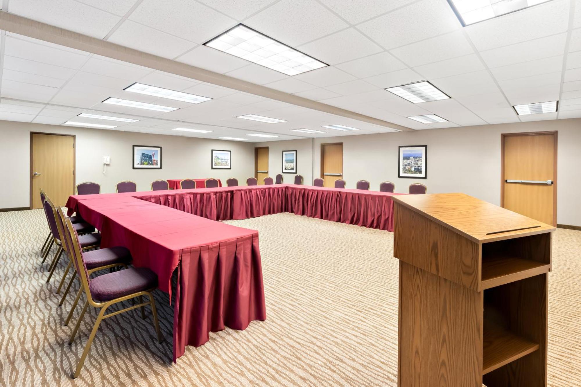 Comfort Suites Portland Airport מראה חיצוני תמונה