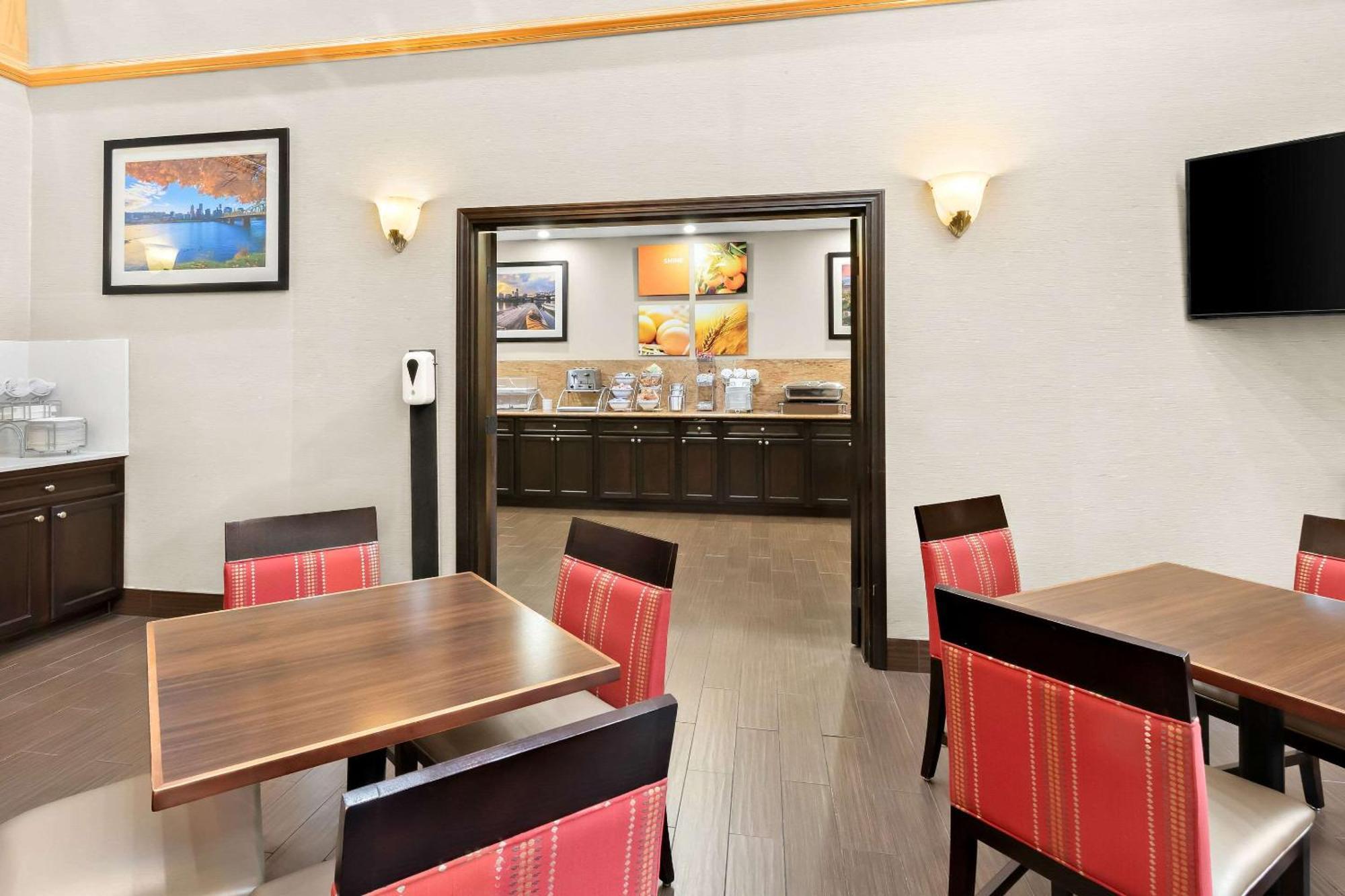 Comfort Suites Portland Airport מראה חיצוני תמונה