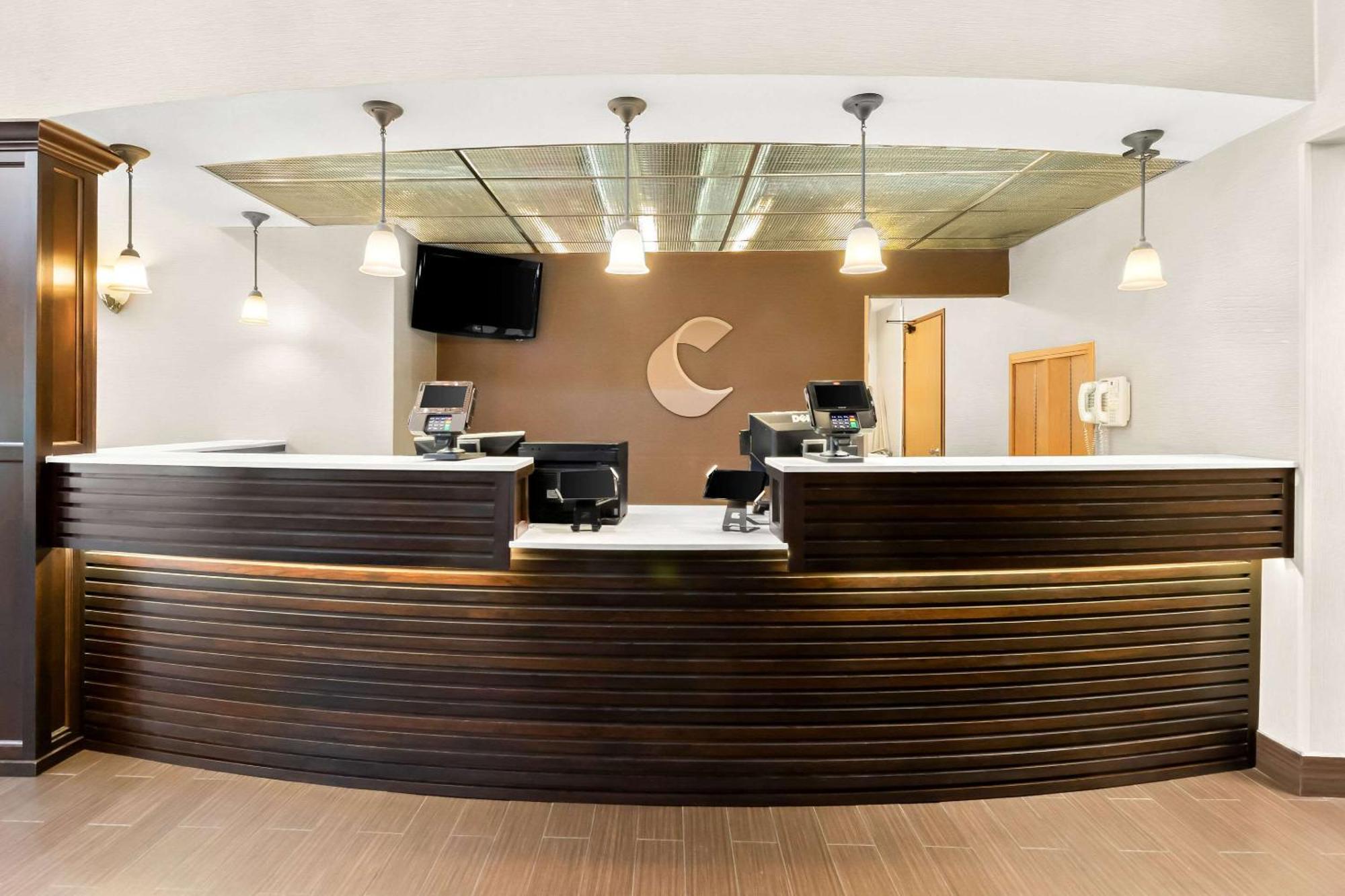 Comfort Suites Portland Airport מראה חיצוני תמונה